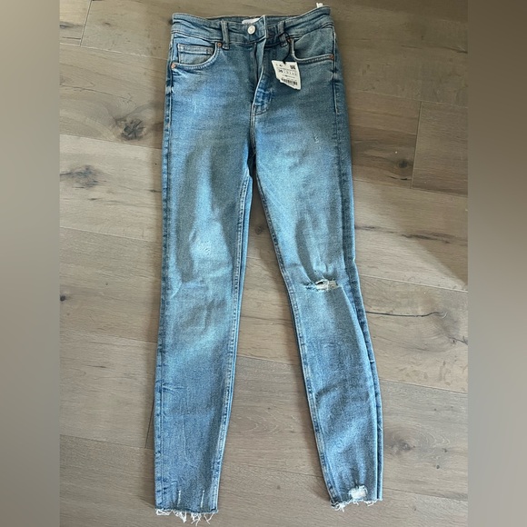 Zara Jeans - Picture 1 of 2